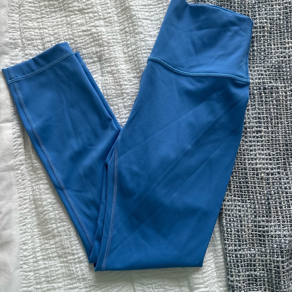 Lululemon Wunder under leggings size 4